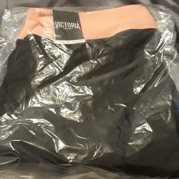 Yoga leggings - Picture 2 of 2